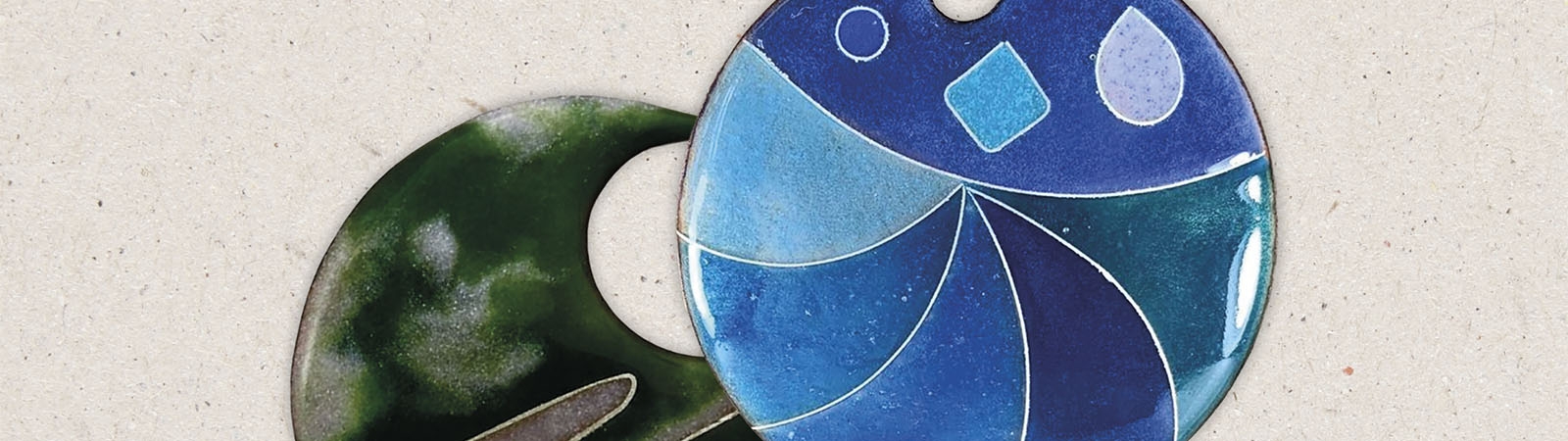 Tradiční řemesla na faře: Smaltovaný workshop – studené smaltování Tradiční řemesla na faře: Smaltovaný workshop – studené smaltování