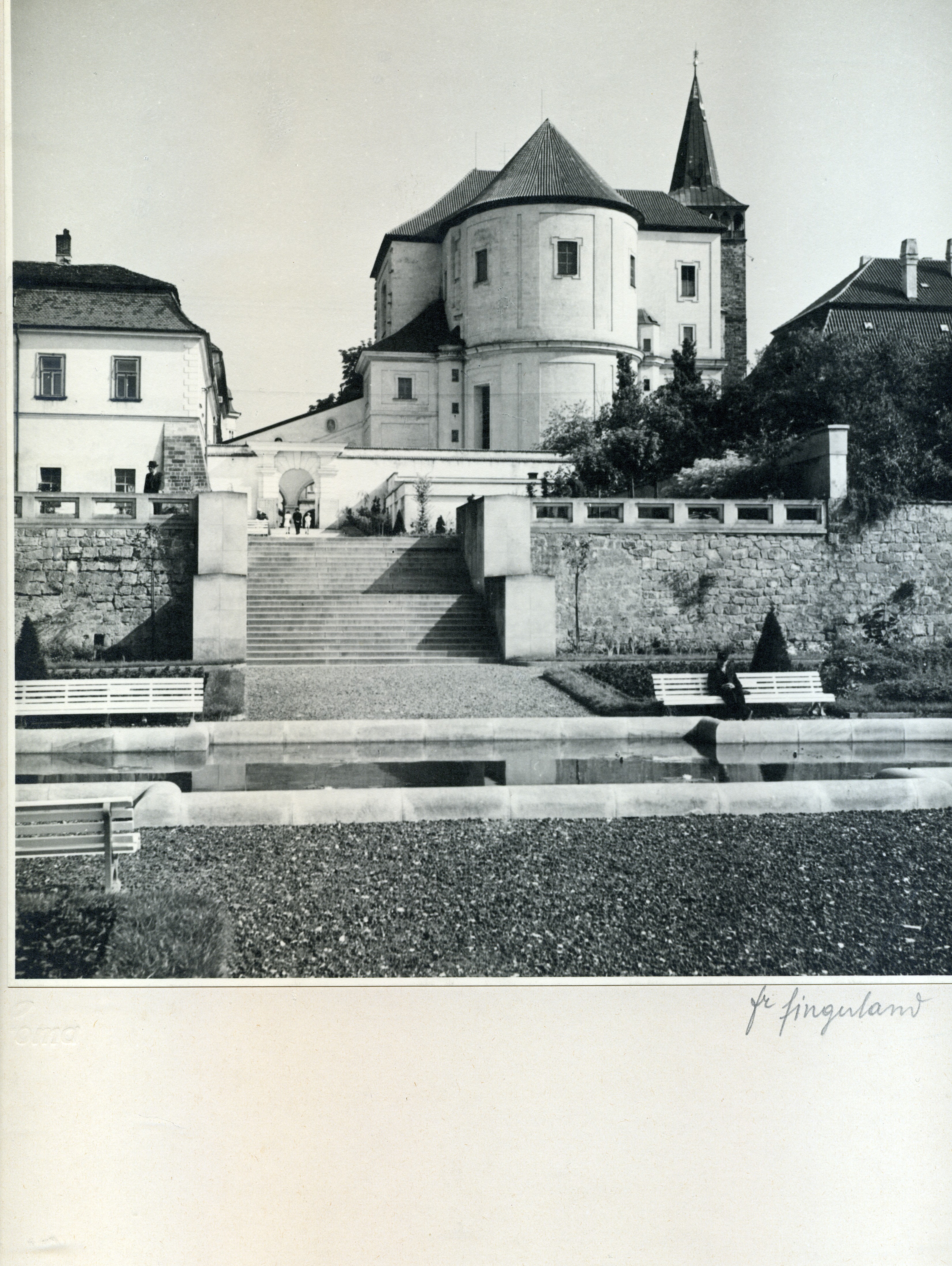 zamecka zahrada